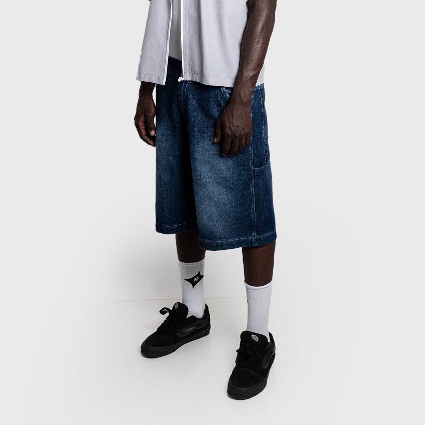 LEAVE -BAGGY JORTS
