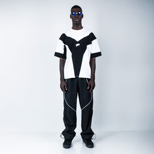 THANIS – BOXY FIT TEE