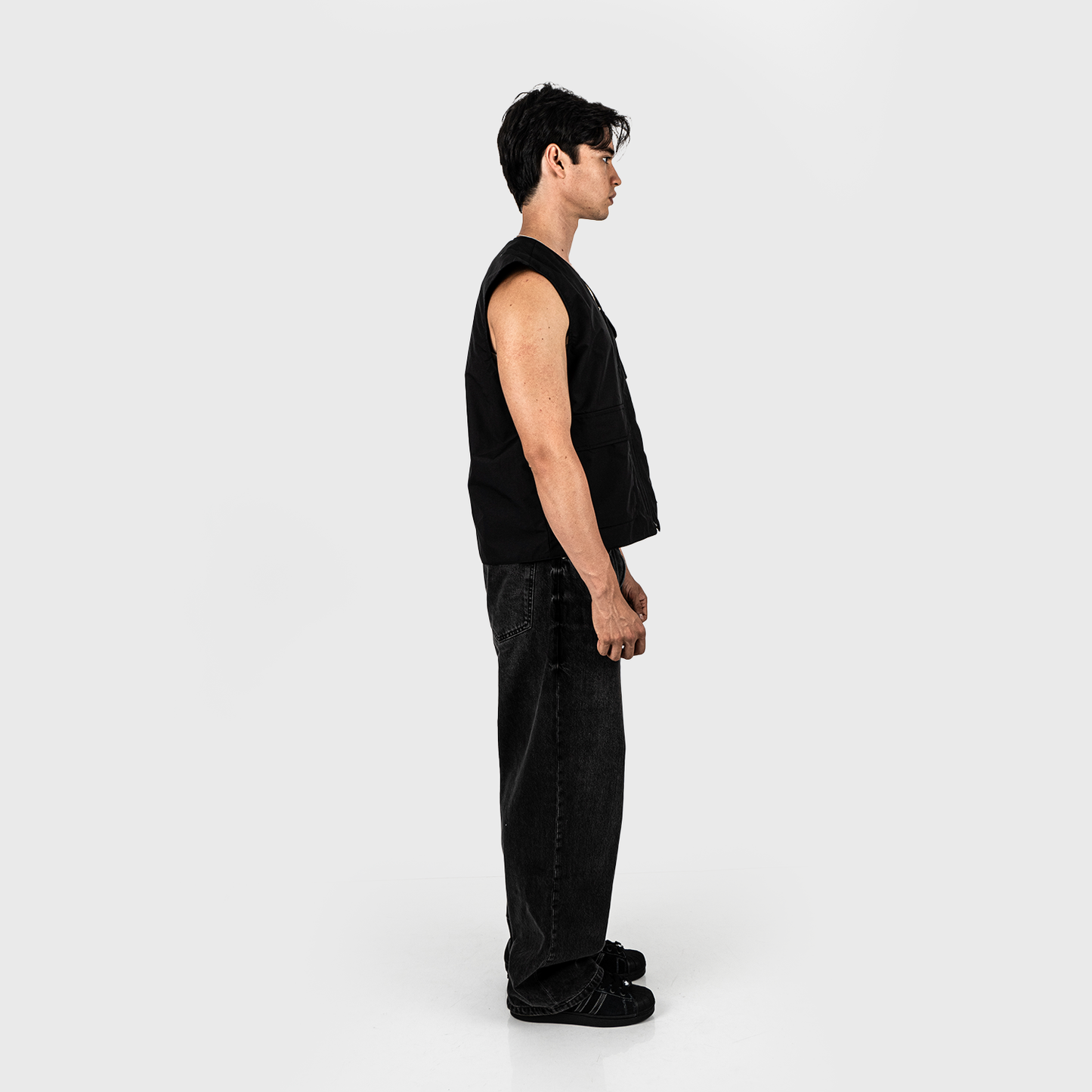 "JAILT – VEST"