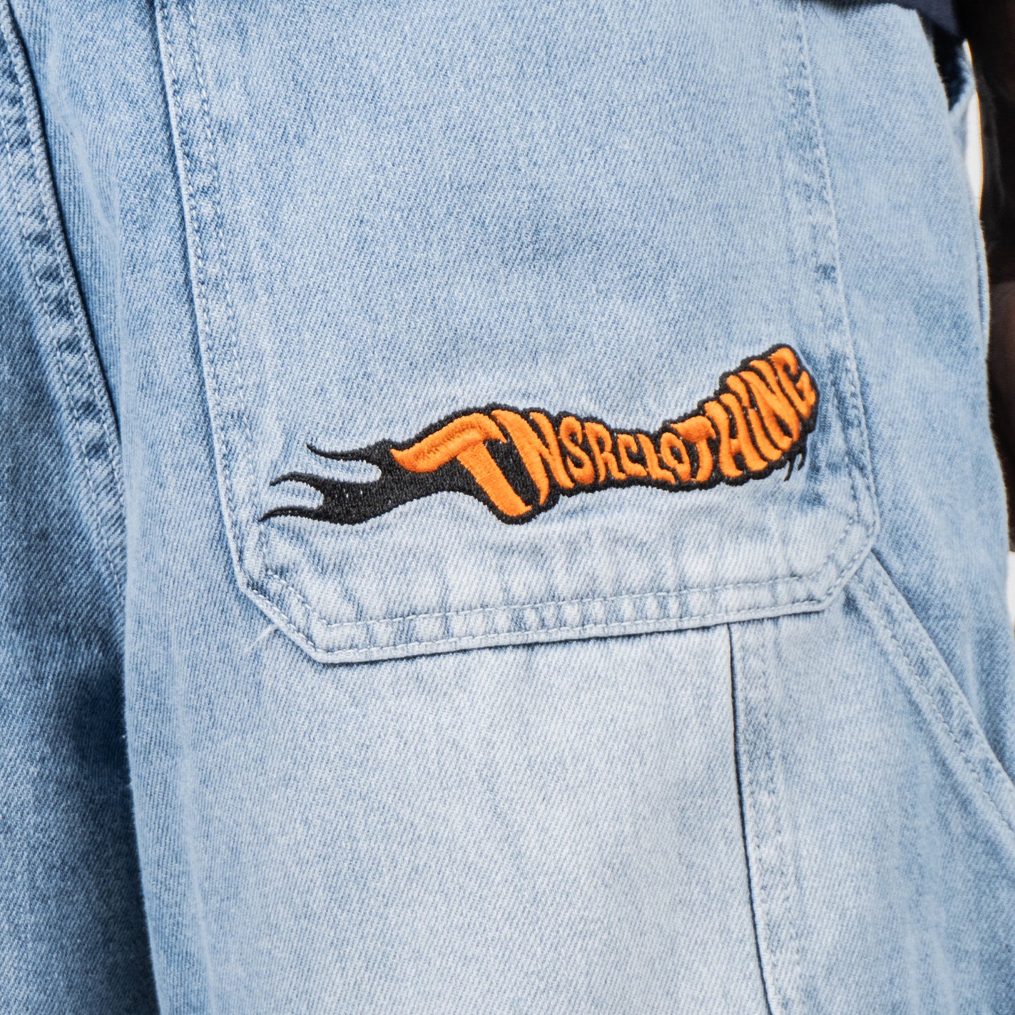 LEAVE -LIGHT BLUE BAGGY JORTS