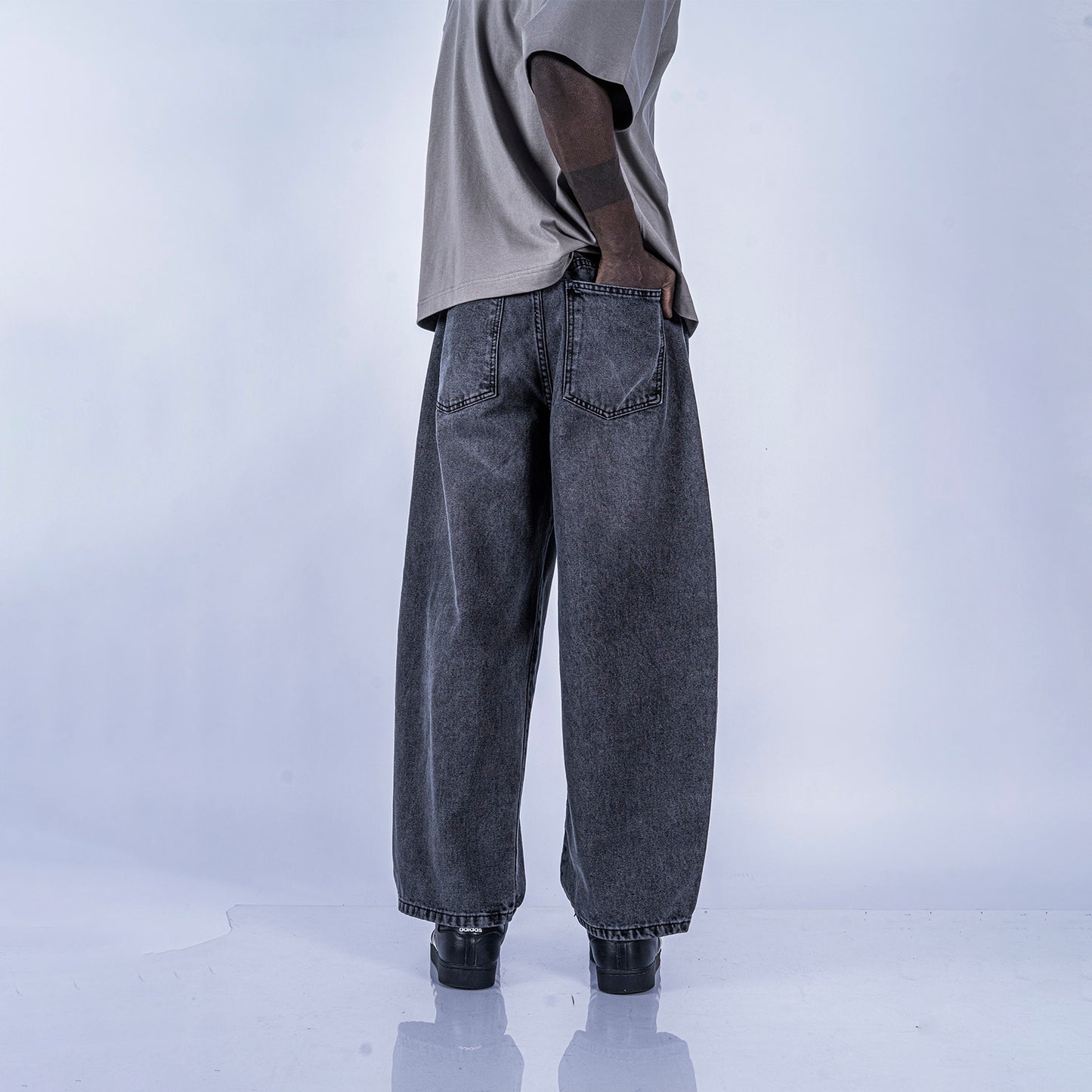 PANTALÓN DENIM LUCKY | GRIS
