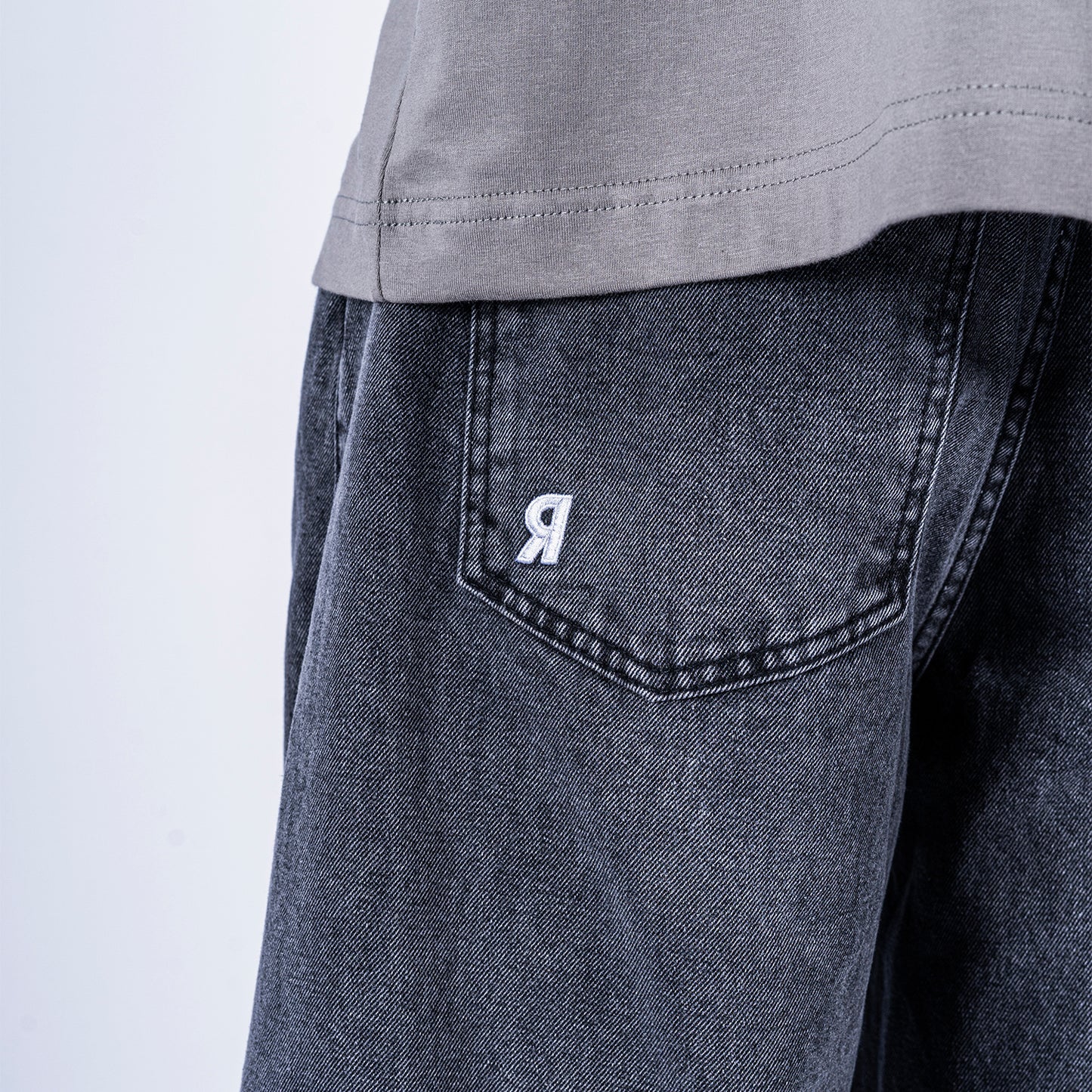PANTALÓN DENIM LUCKY | GRIS
