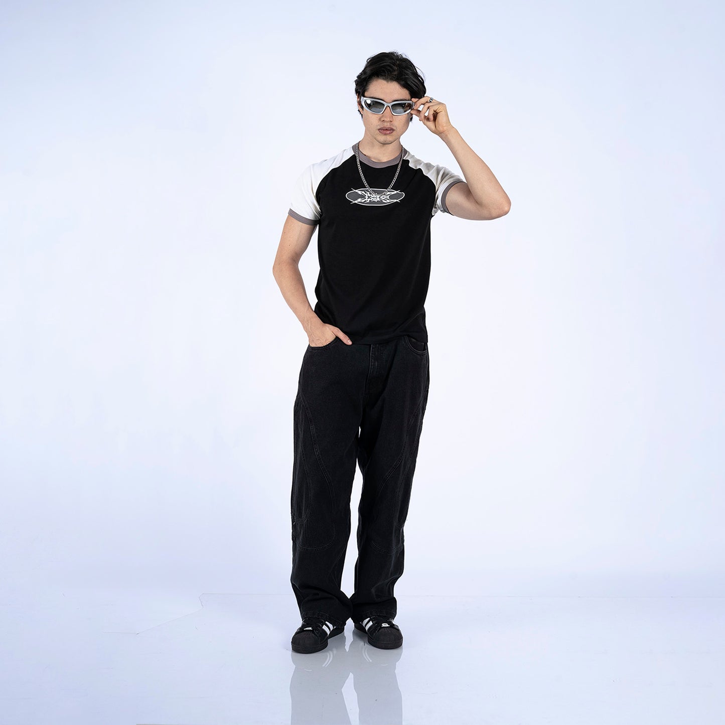 BABY TEE BEEL | NEGRO/GRIS