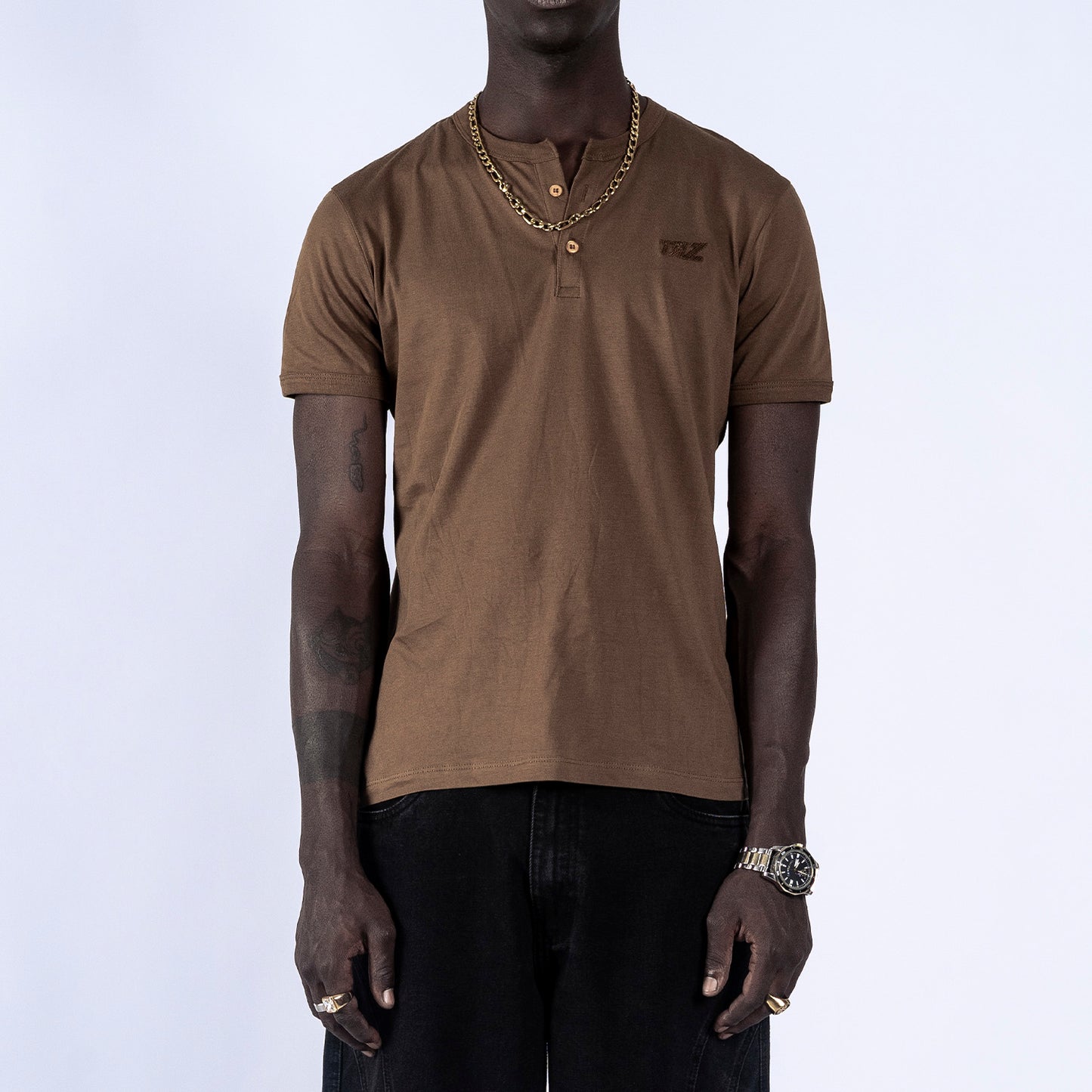 BABY TEE METAZ | MARRÓN