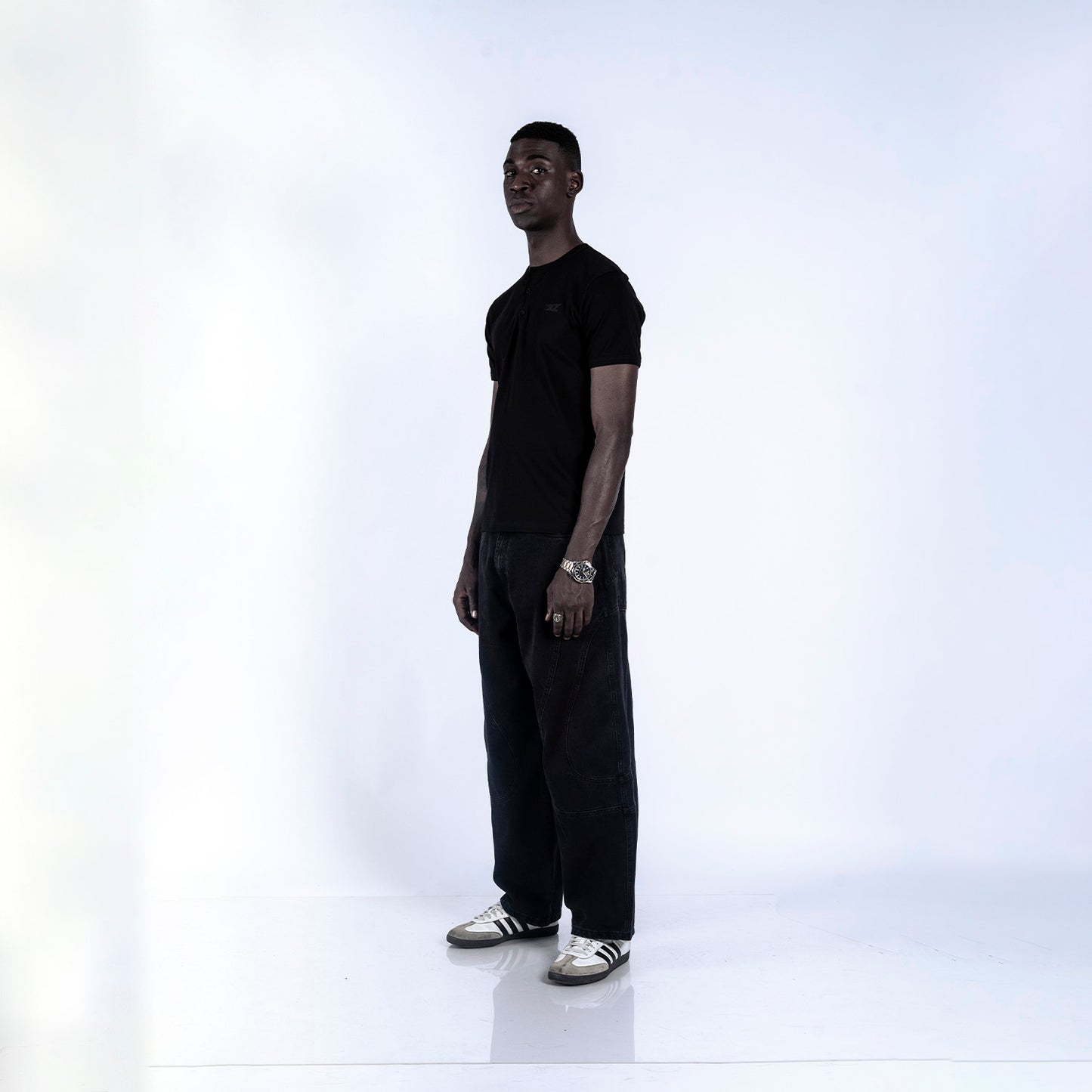 BABY TEE METAZ | NEGRO