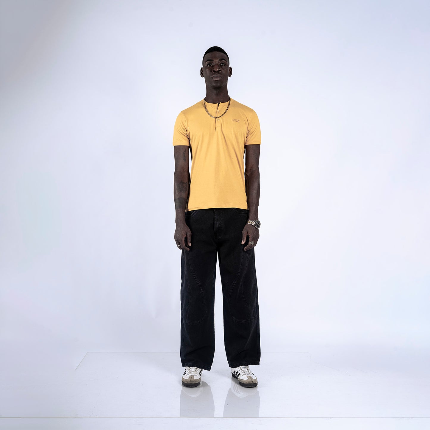 BABY TEE METAZ | AMARILLO