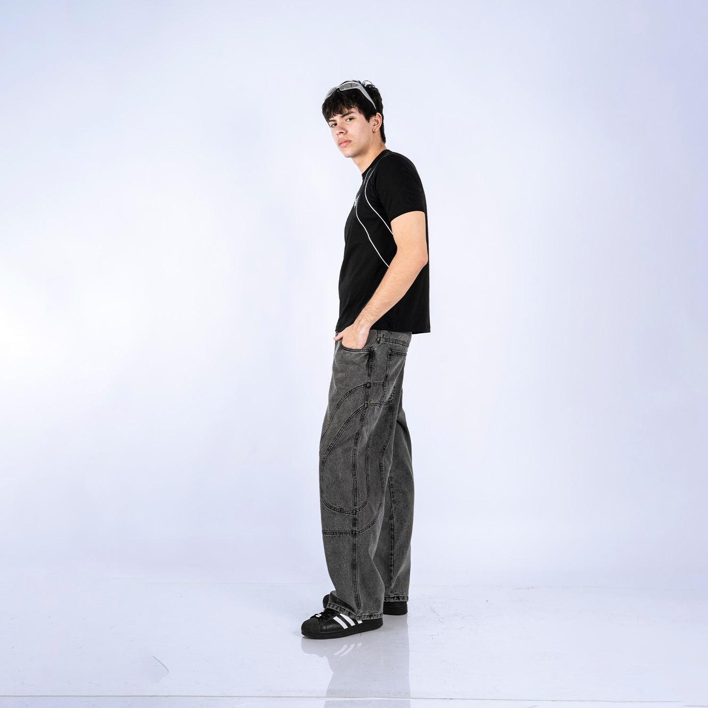 BABY TEE GREG | NEGRO